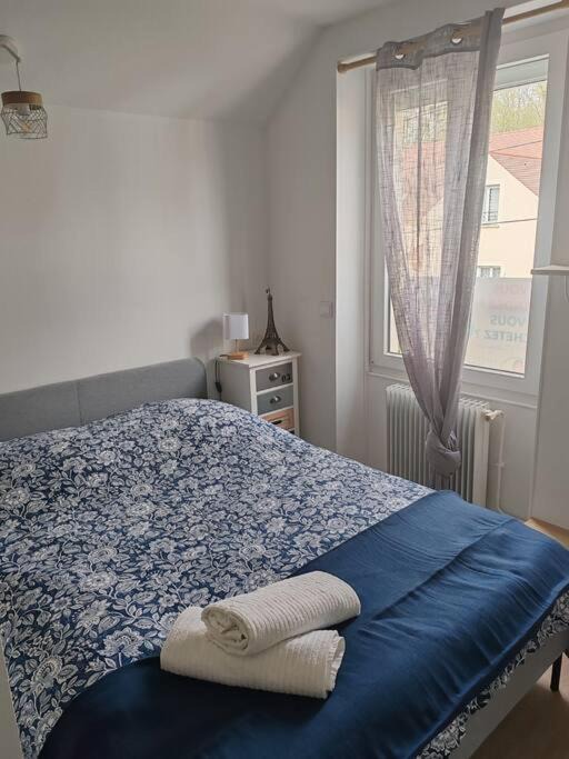 Photo of Bedroom in Villiers-sur-Morin