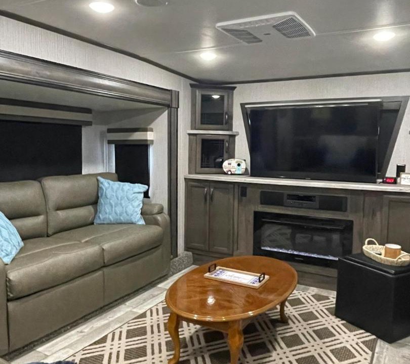 Photo of Livingroom in River Ranch