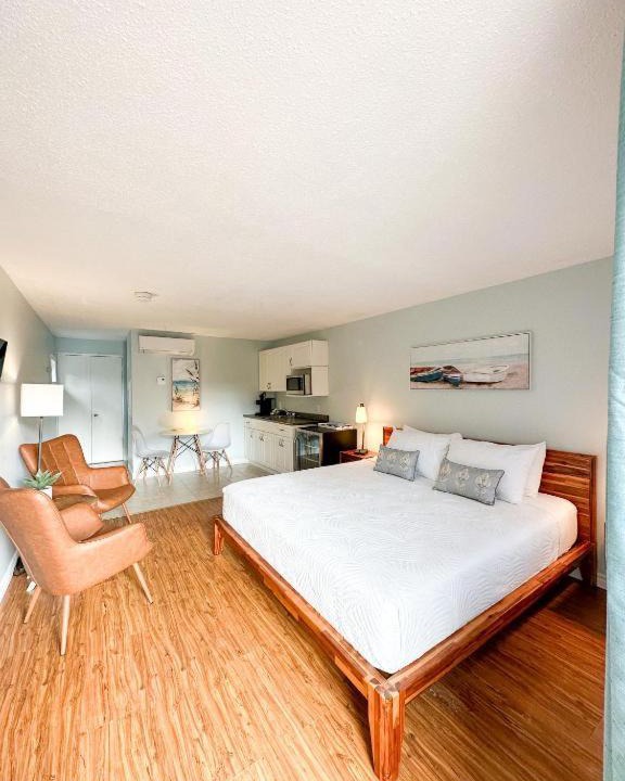 Photo of Bedroom in Wasaga Beach