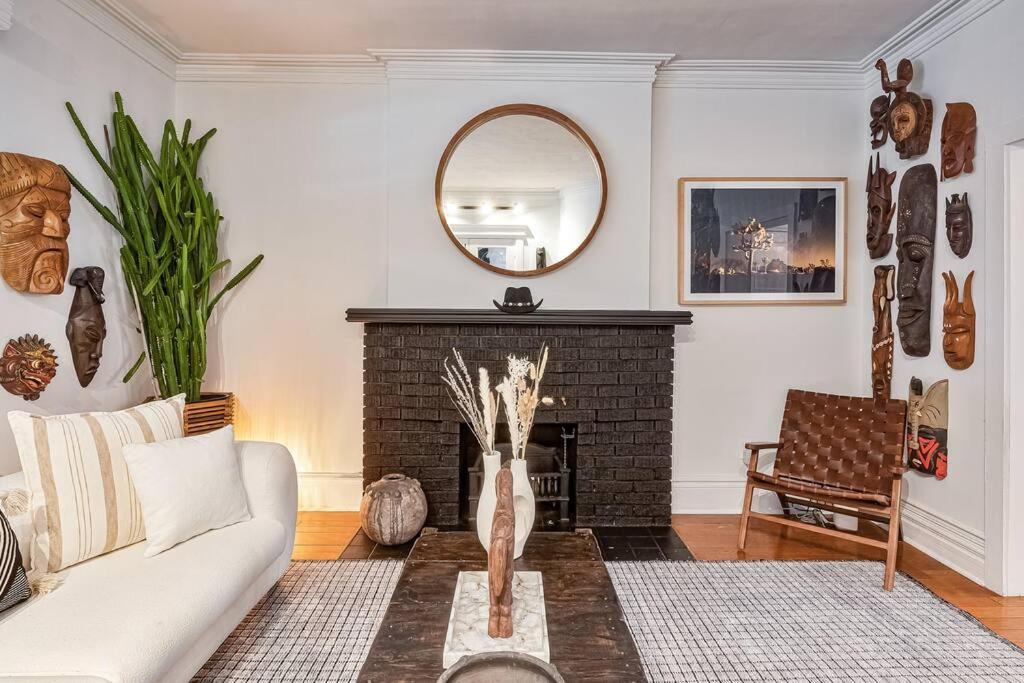 Photo of Livingroom in The Junction