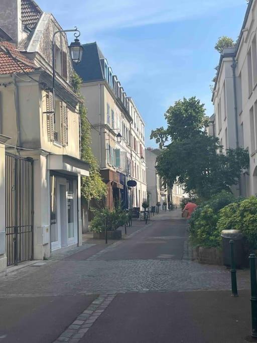 Photo of Buildings in Rueil-Malmaison