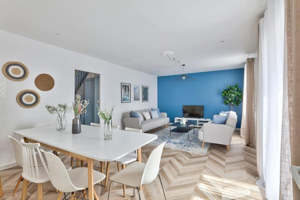 Photo of Livingroom in Epinay-sur-Seine