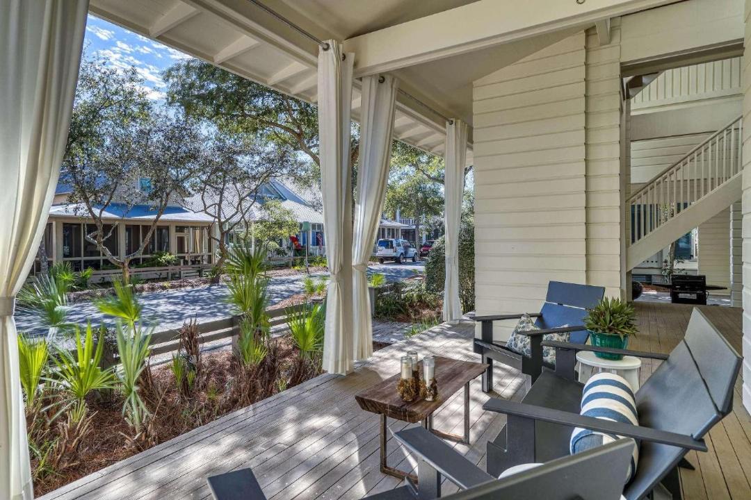 Photo of Patio Balcony in Watercolor