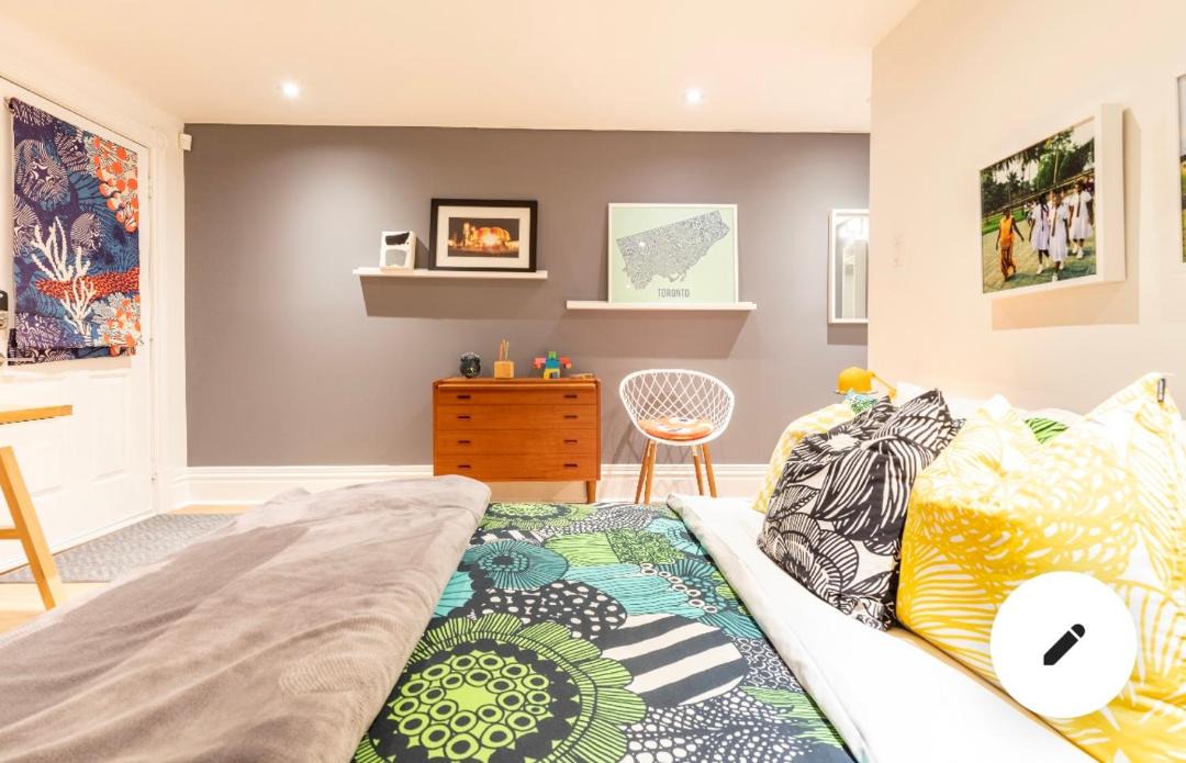 Photo of Bedroom in Cabbagetown