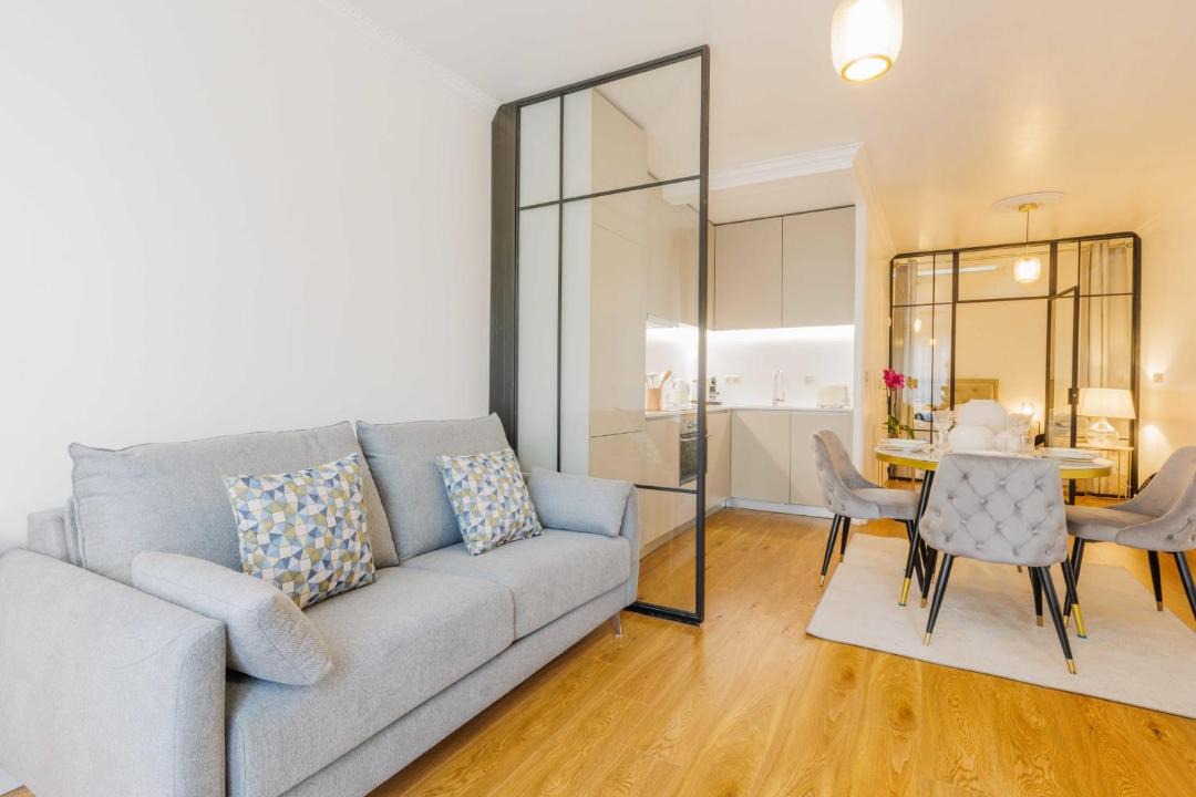Photo of Livingroom in Parc-de-Montsouris