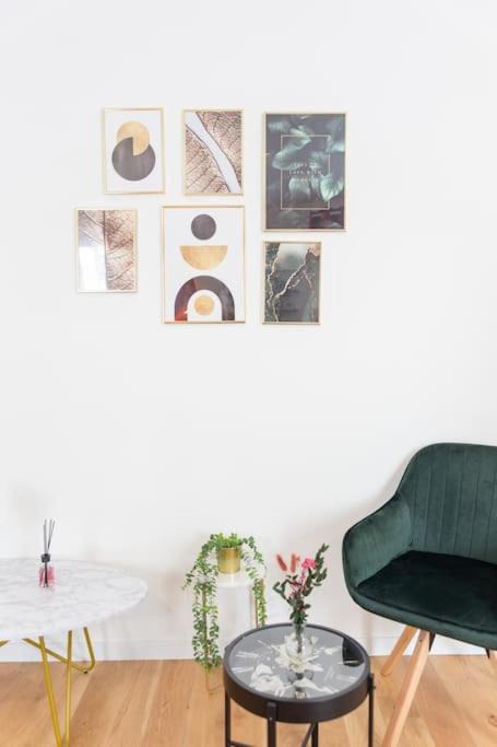Photo of Livingroom in Saint-Ouen