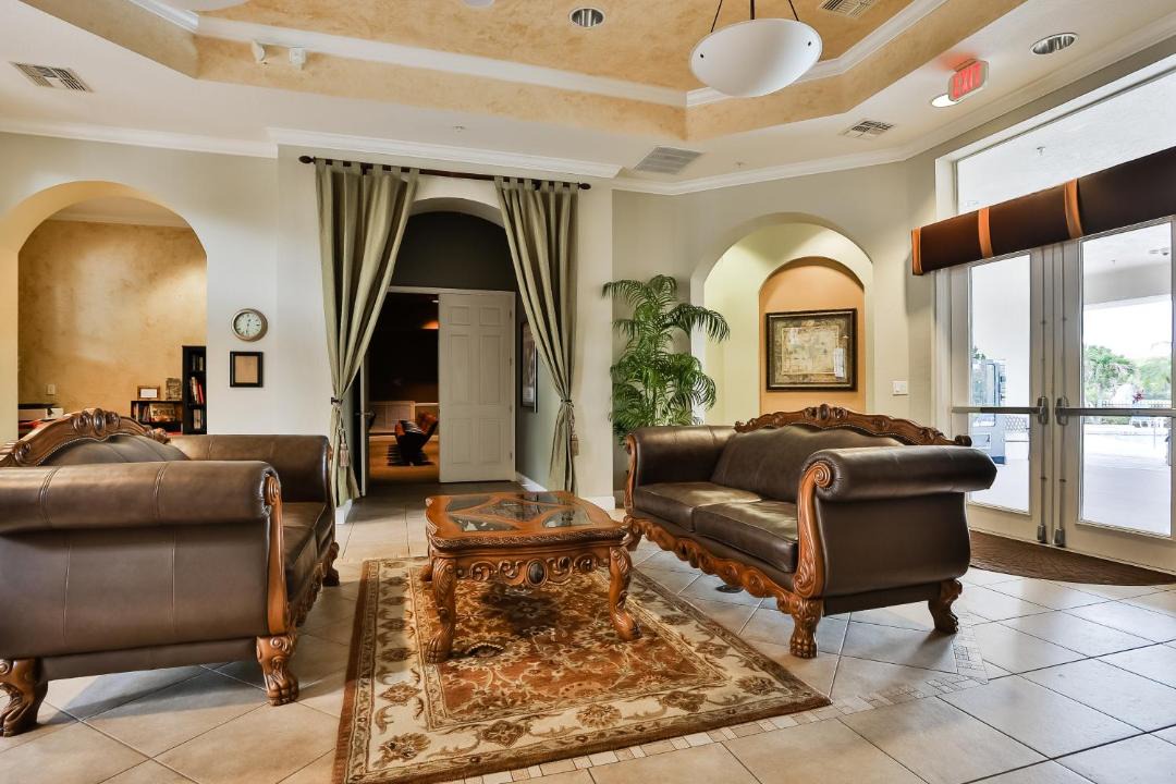 Photo of Livingroom in Trafalgar Village