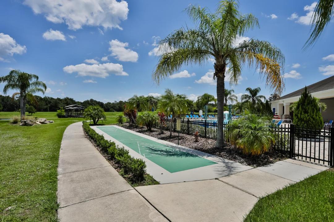 Photo of Outdoor in Trafalgar Village