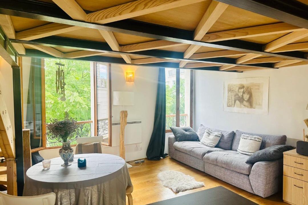 Photo of Livingroom in 20th Arrondissement
