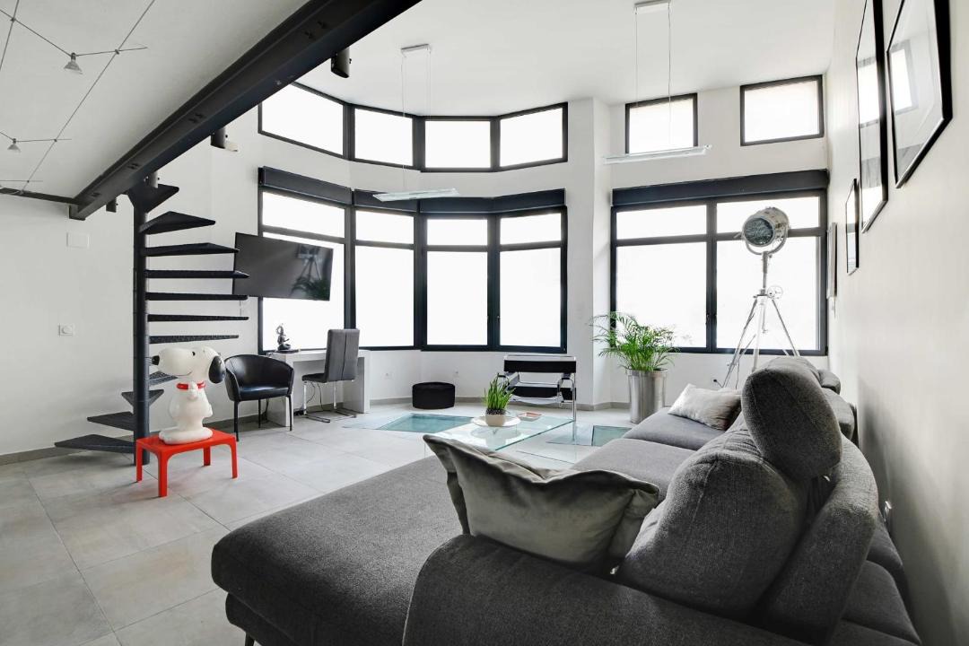 Photo of Livingroom in Pantin
