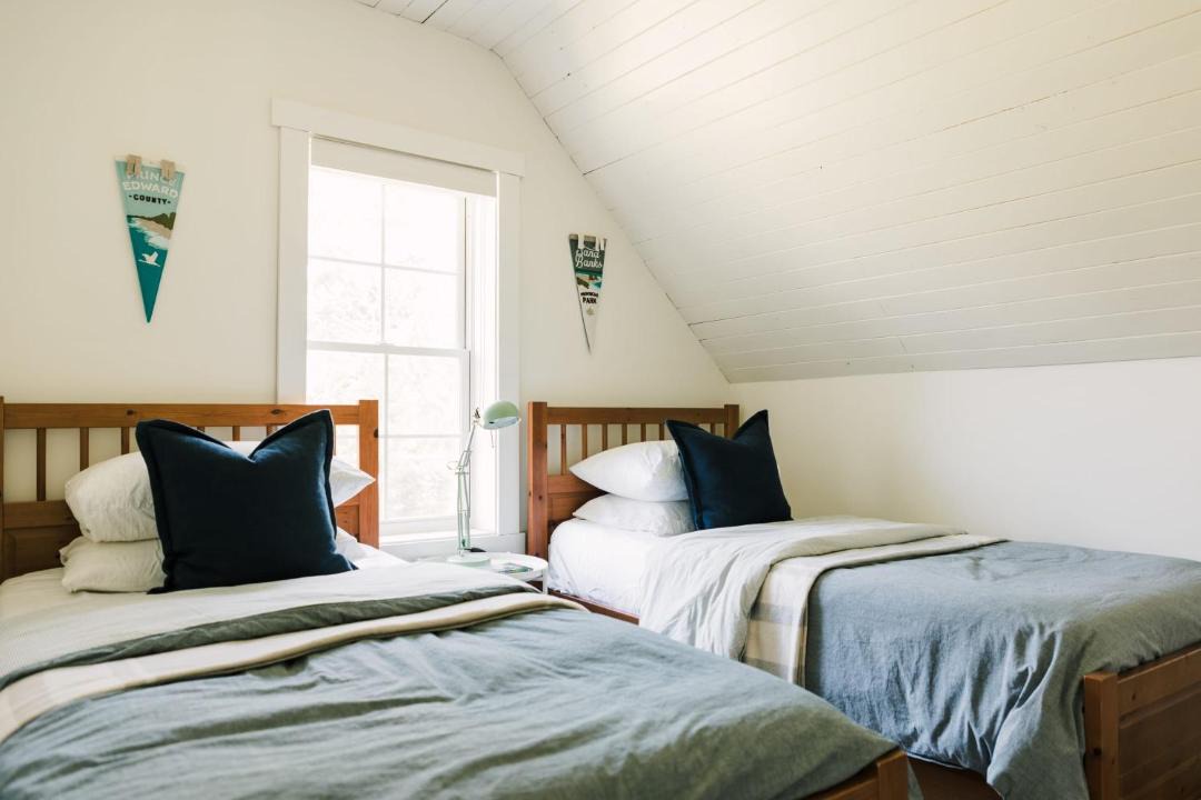 Photo of Bedroom in West Lake