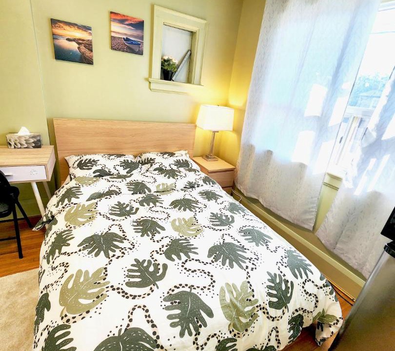 Photo of Bedroom in Oakwood Village