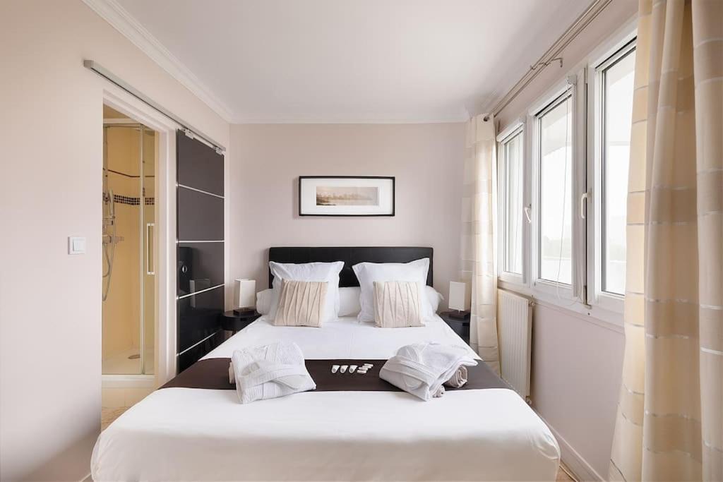 Photo of Bedroom in Neuilly-sur-Marne