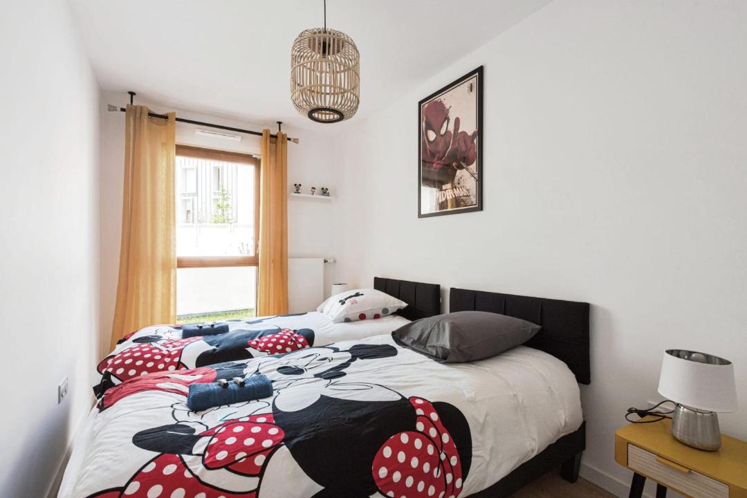 Photo of Bedroom in Magny-le-Hongre