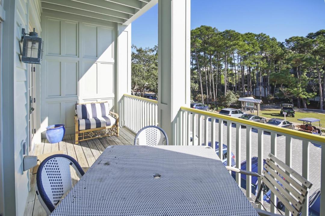 Photo of Patio Balcony in Beach District