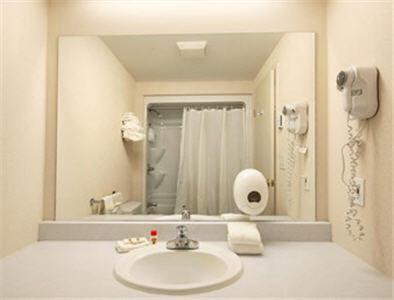 Photo of Bathroom in Cornwall