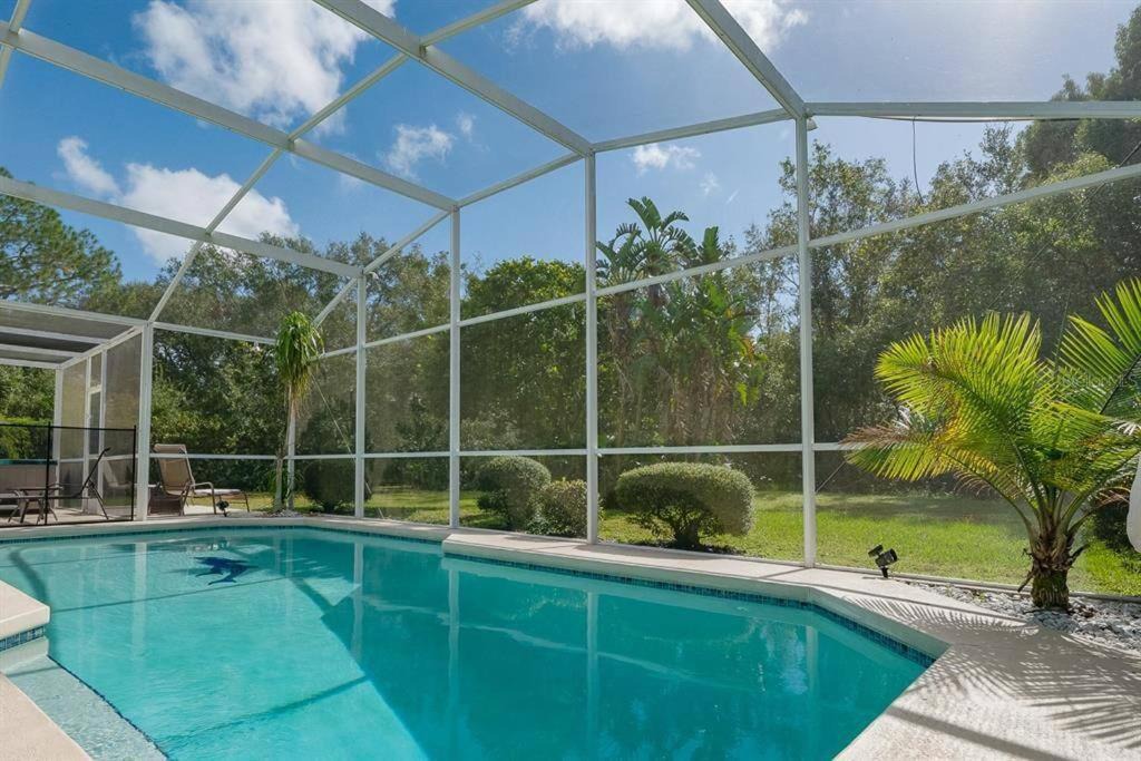 Photo of Outdoor in Doral Woods