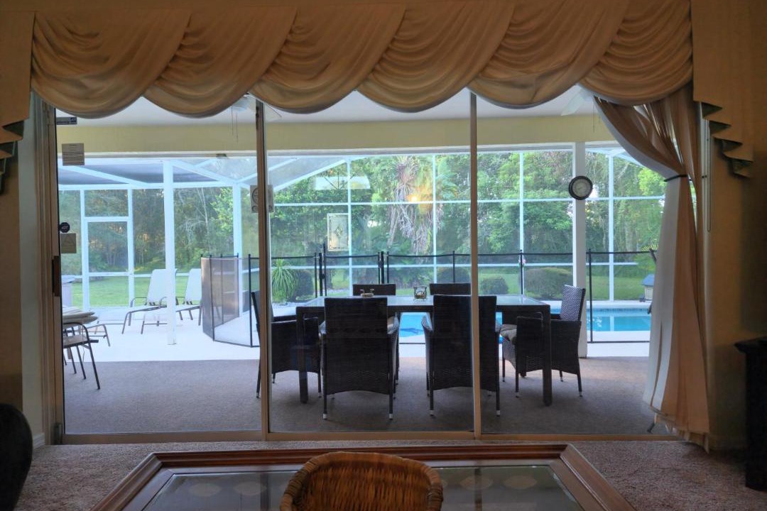 Photo of Livingroom in Doral Woods