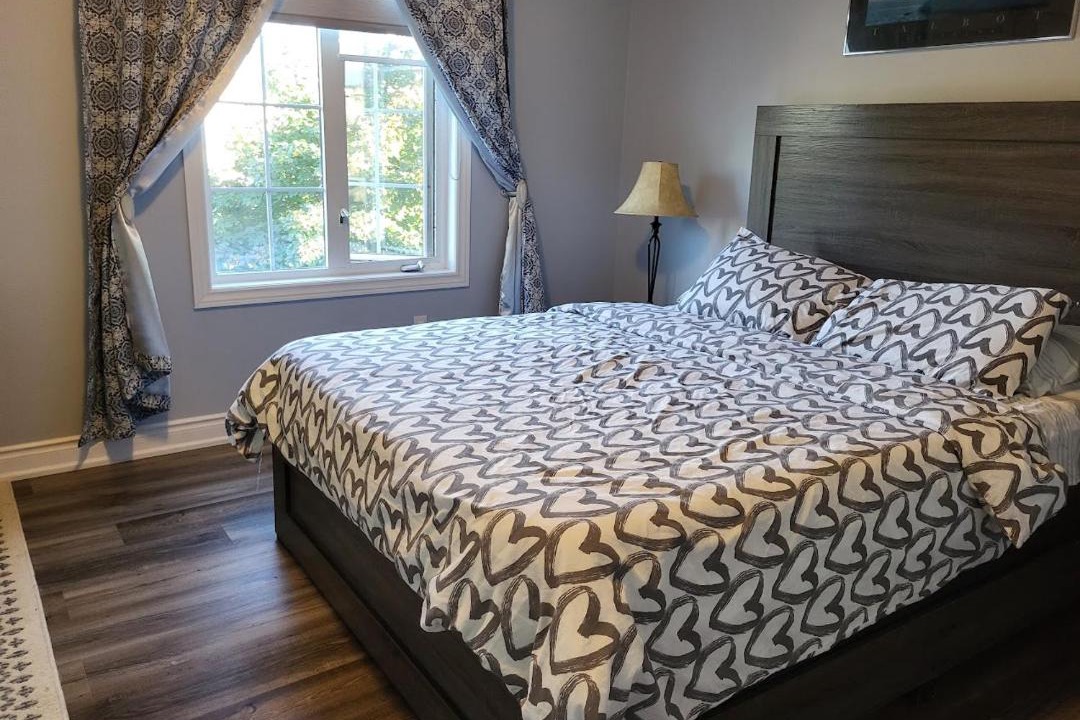 Photo of Bedroom in Churchill Meadows