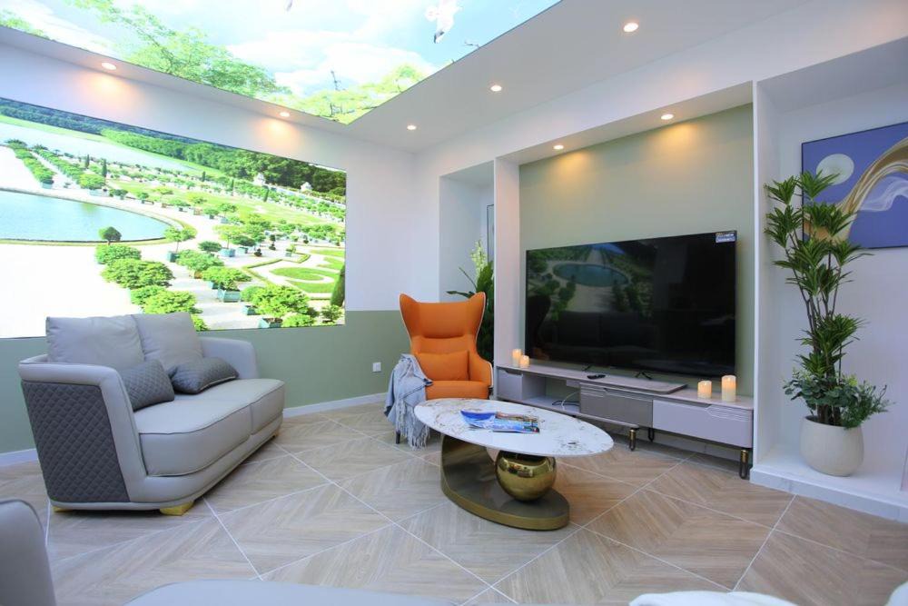 Photo of Livingroom in 11th Arrondissement
