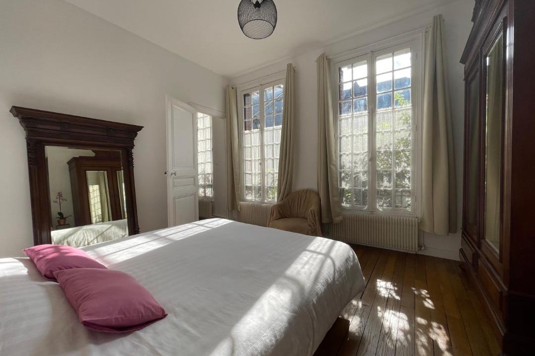 Photo of Bedroom in Vincennes