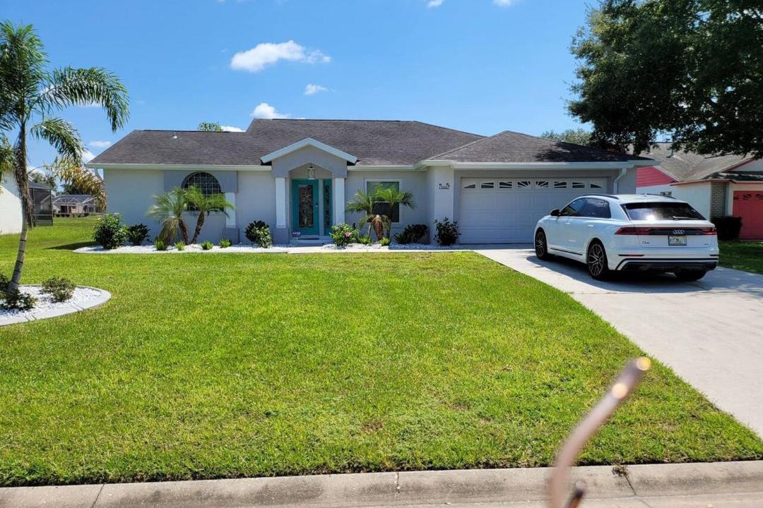 Photo of Buildings in Indian Ridge