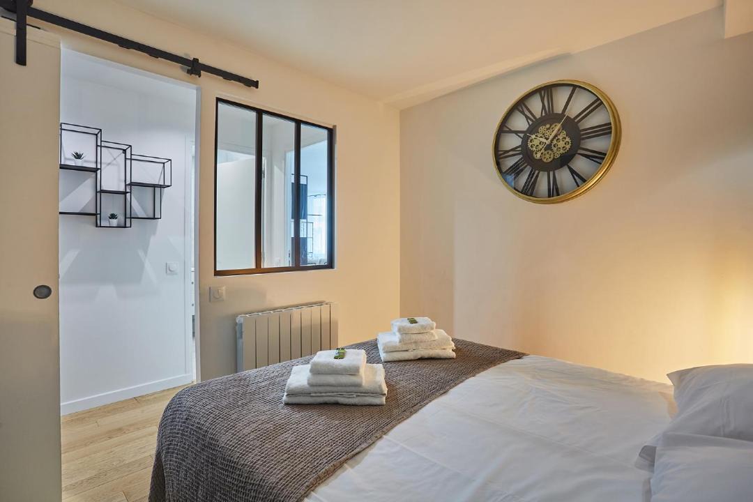 Photo of Bedroom in Batignolles