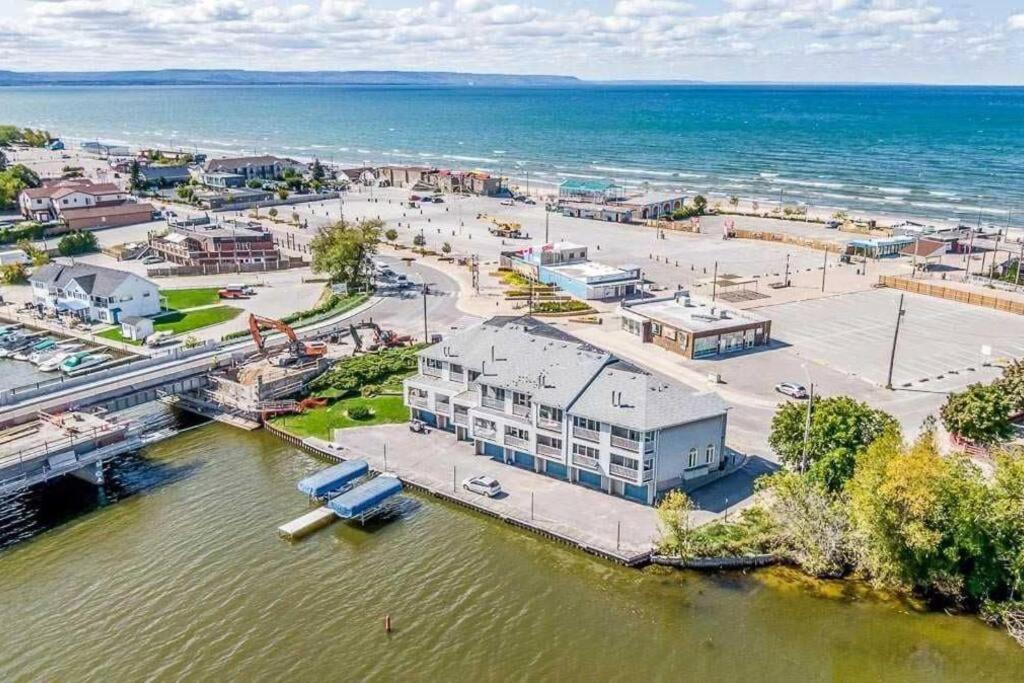 Photo of Others in Wasaga Beach