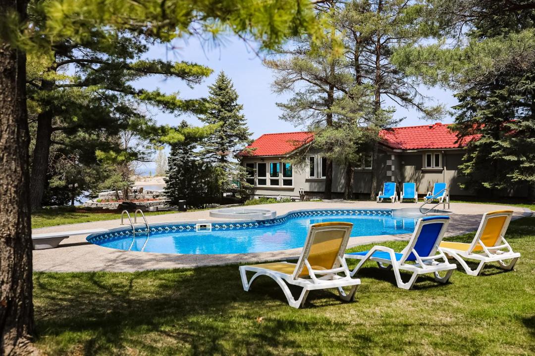 Photo of Others in Wasaga Beach