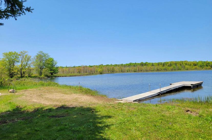 Photo of Others in Head Lake