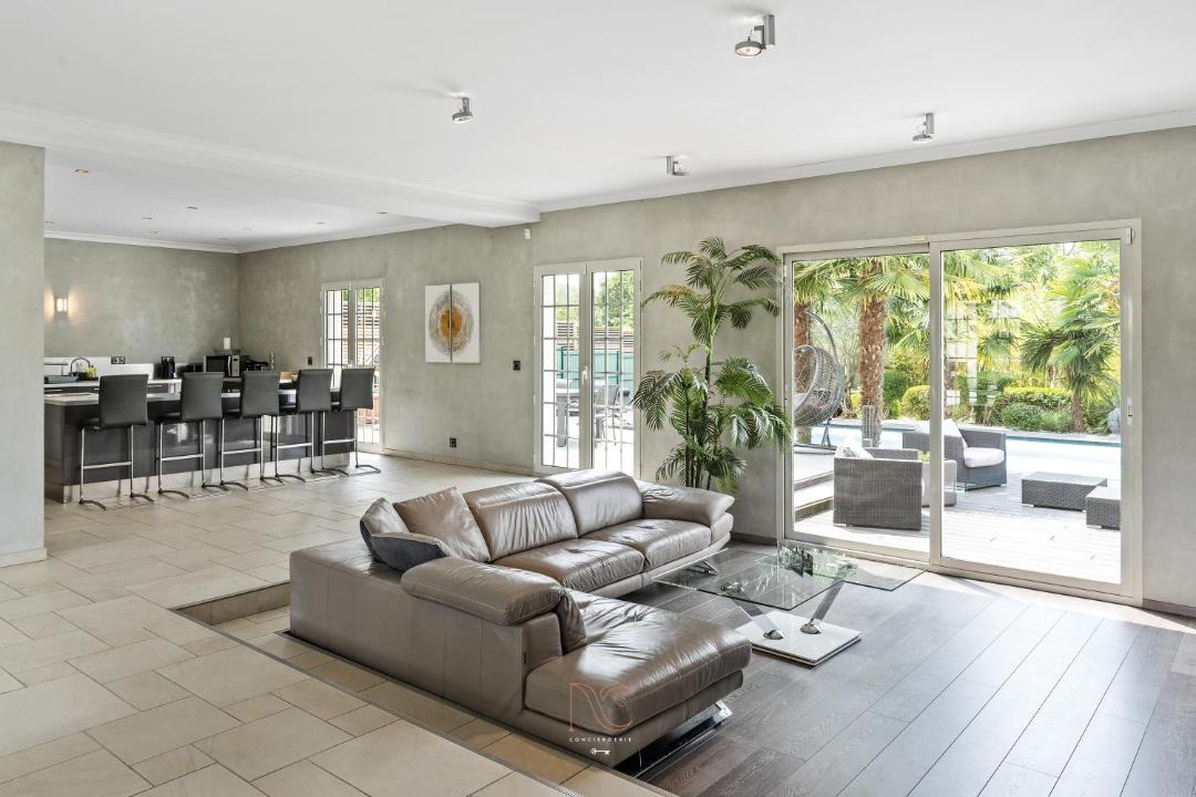 Photo of Livingroom in Gouvernes