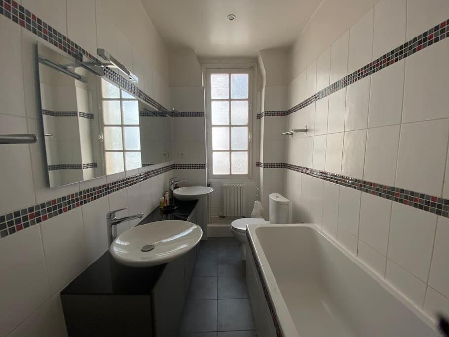 Photo of Bathroom in Quartier de Becon