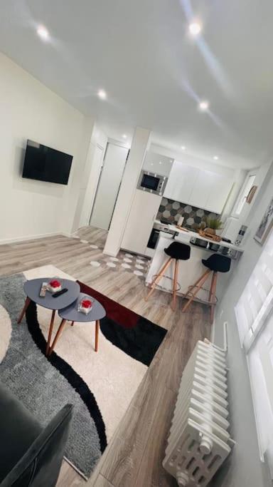 Photo of Livingroom in Combat
