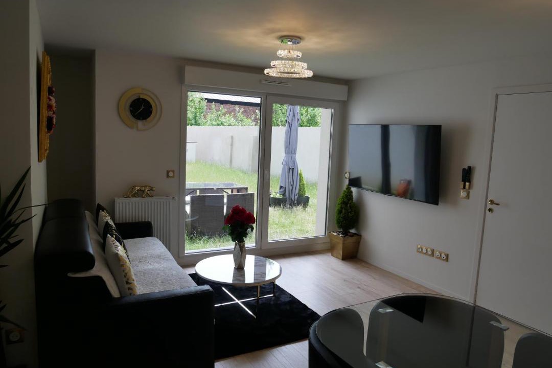 Photo of Livingroom in Romainville