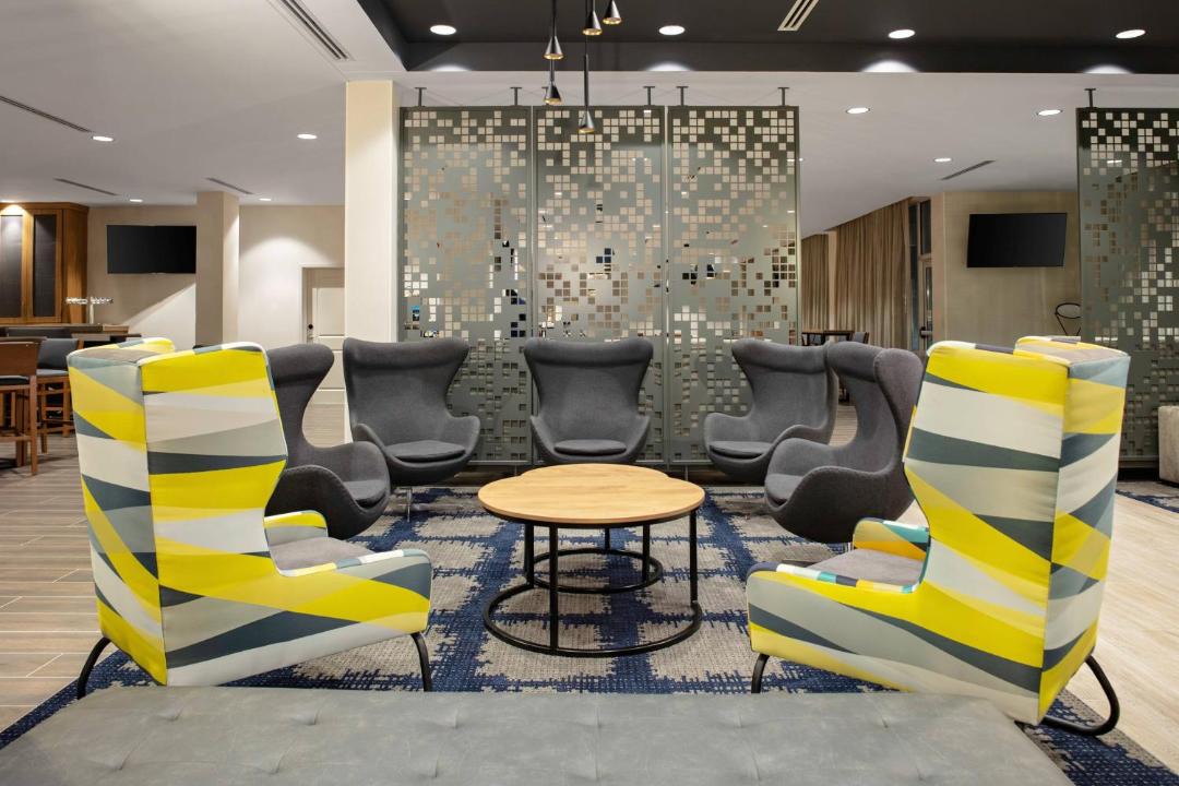 Photo of Livingroom in Airport North