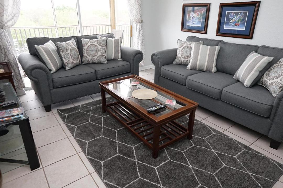 Photo of Livingroom in Windsor Hills