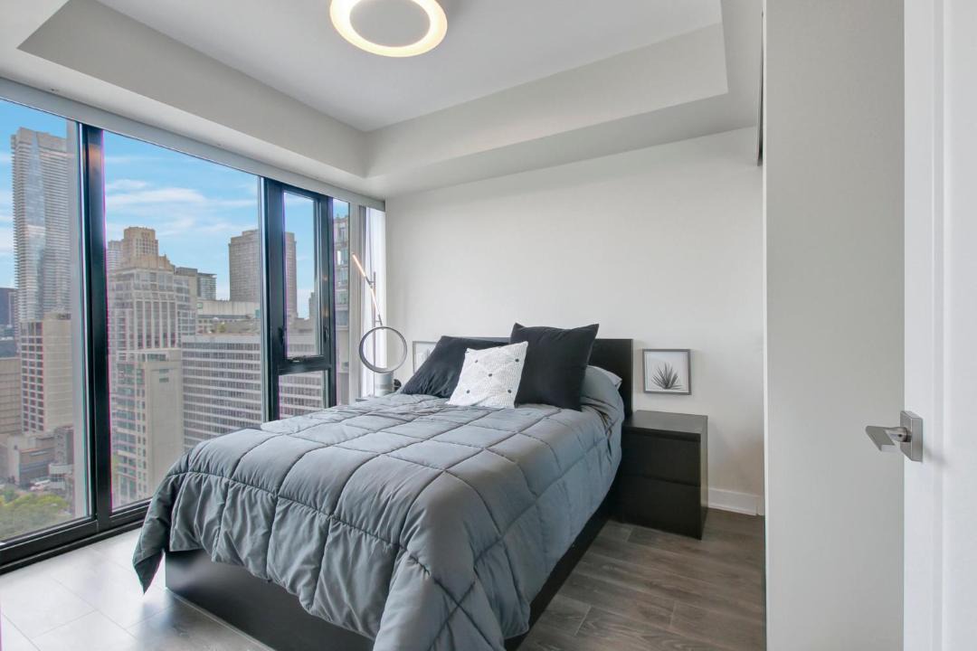 Photo of Bedroom in Bloor-Yorkville
