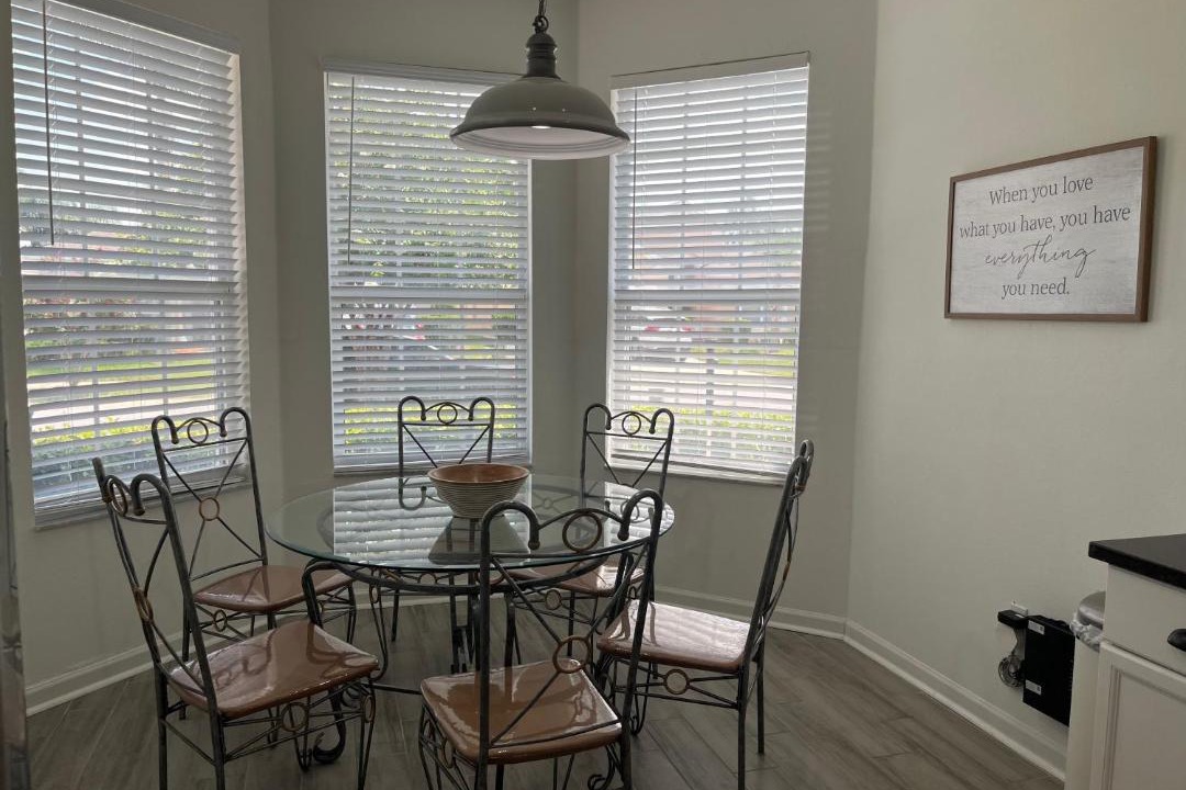 Photo of Livingroom in Windsor Palms