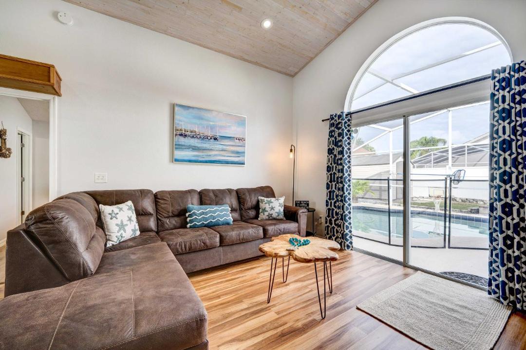 Photo of Livingroom in Lindfields