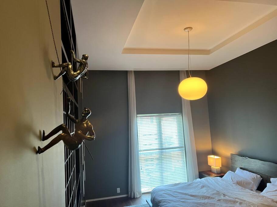 Photo of Bedroom in Church and Wellesley