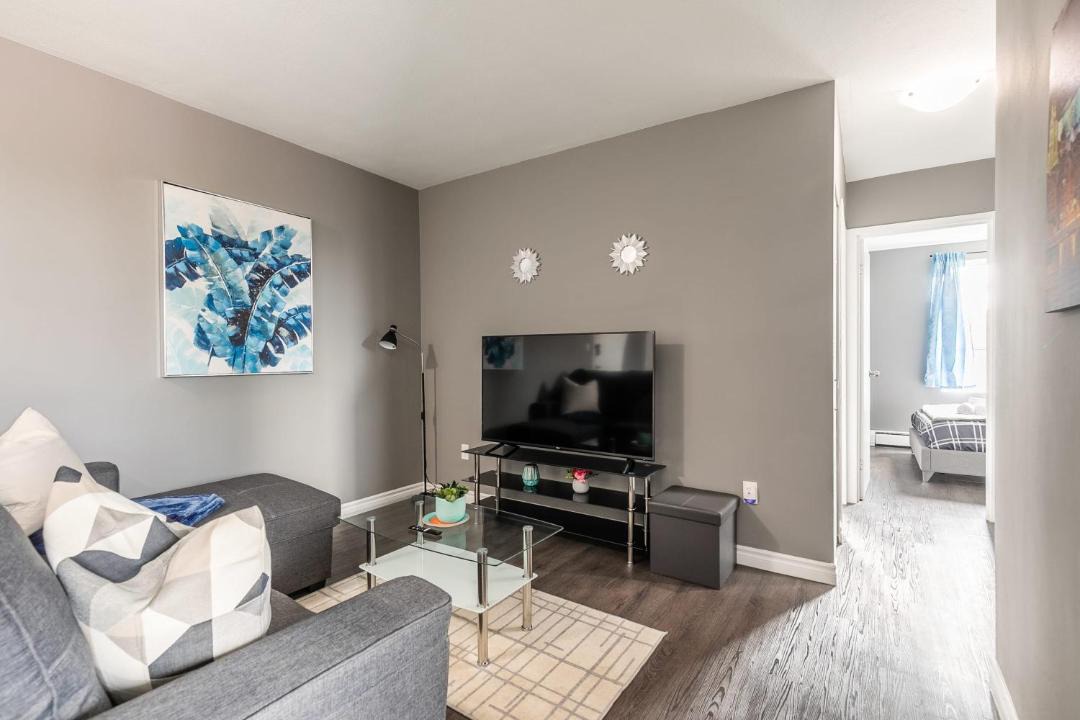 Photo of Livingroom in Rosedale
