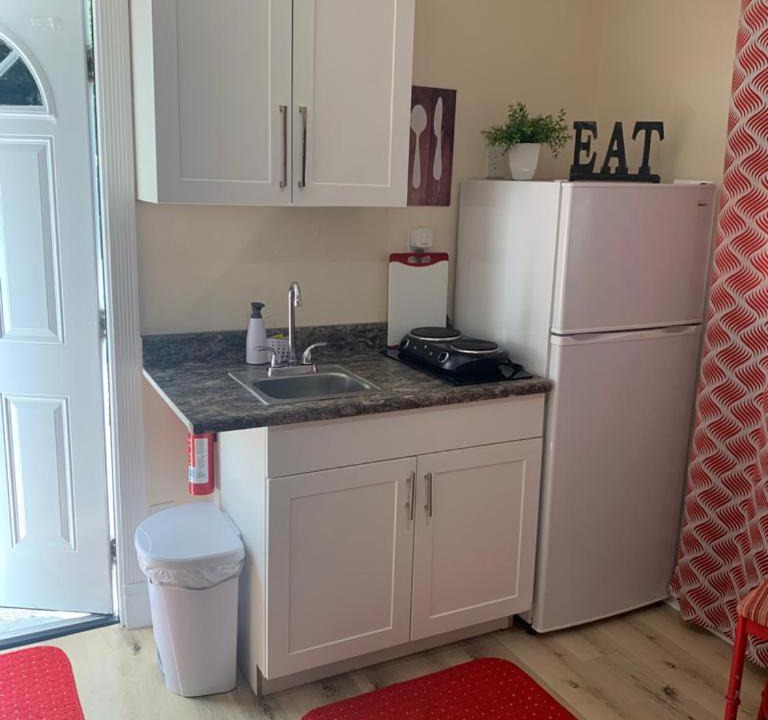 Photo of Kitchen in Lake Magdalene
