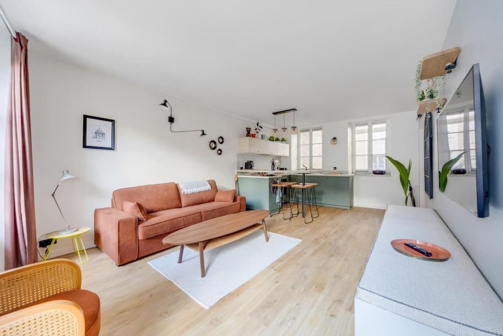 Photo of Livingroom in Latin