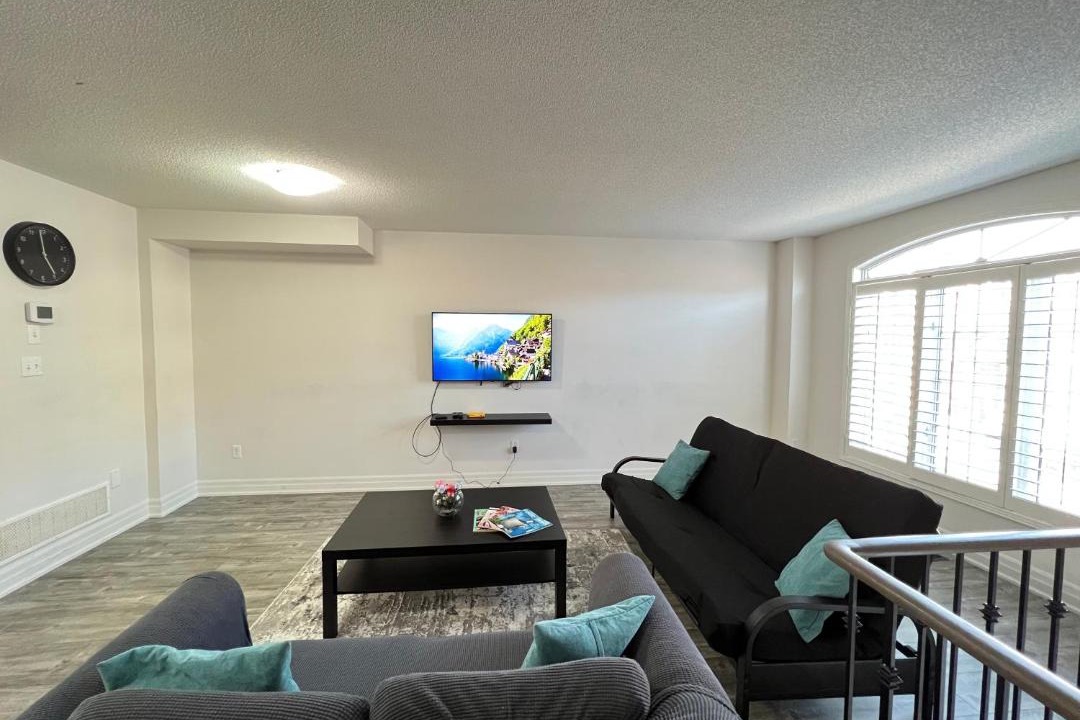 Photo of Livingroom in Meadowvale Village