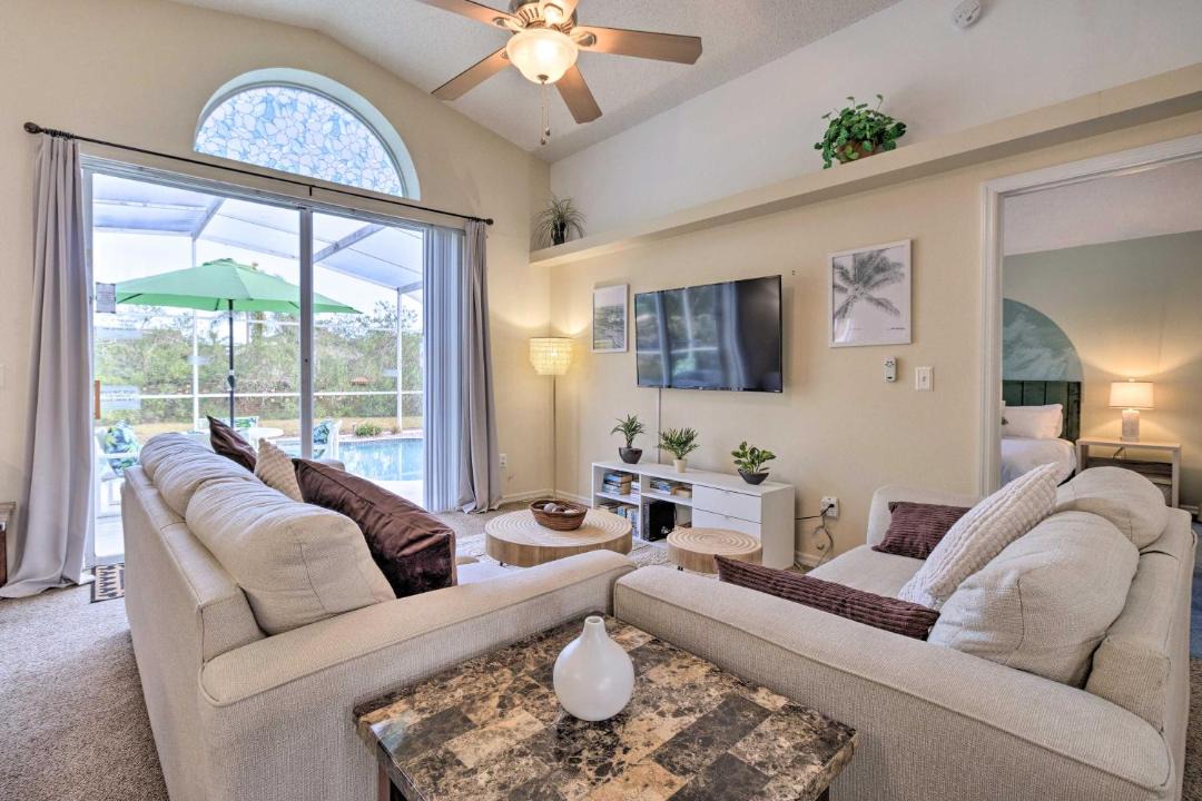 Photo of Livingroom in Lindfields