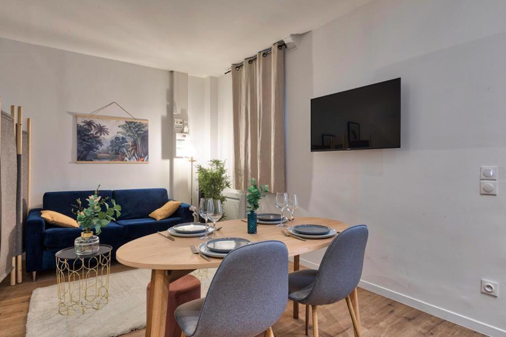 Photo of Livingroom in 5th Arrondissement
