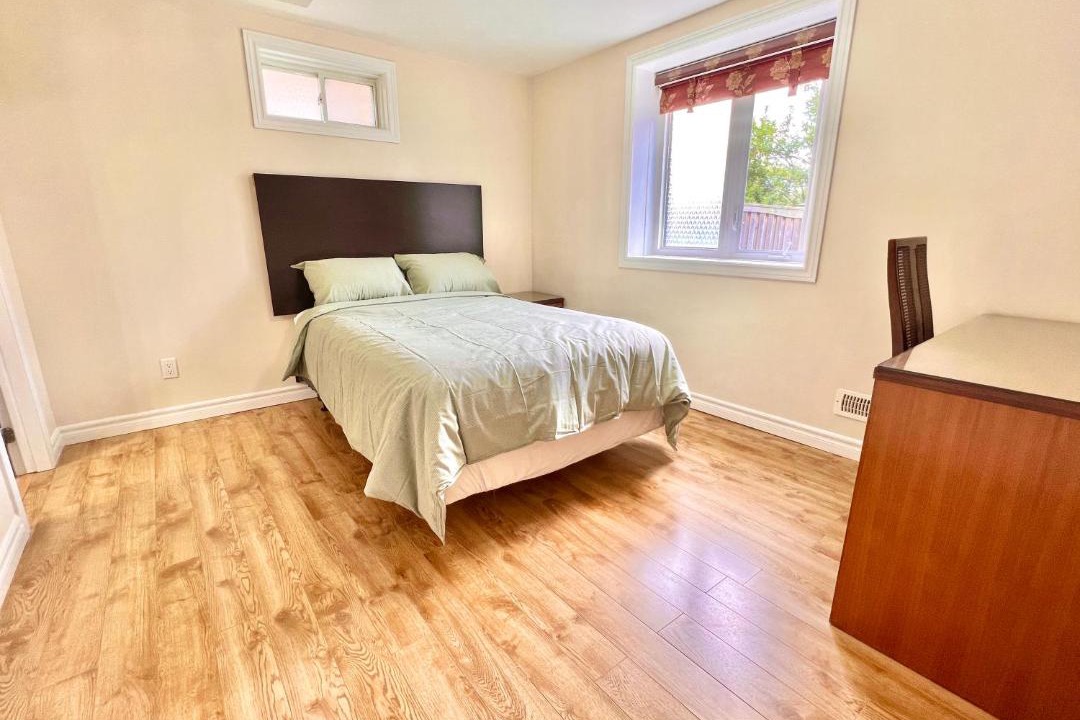 Photo of Bedroom in Richmond Hill