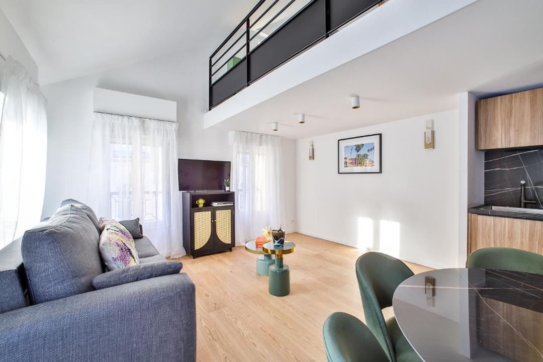 Photo of Livingroom in Madeleine