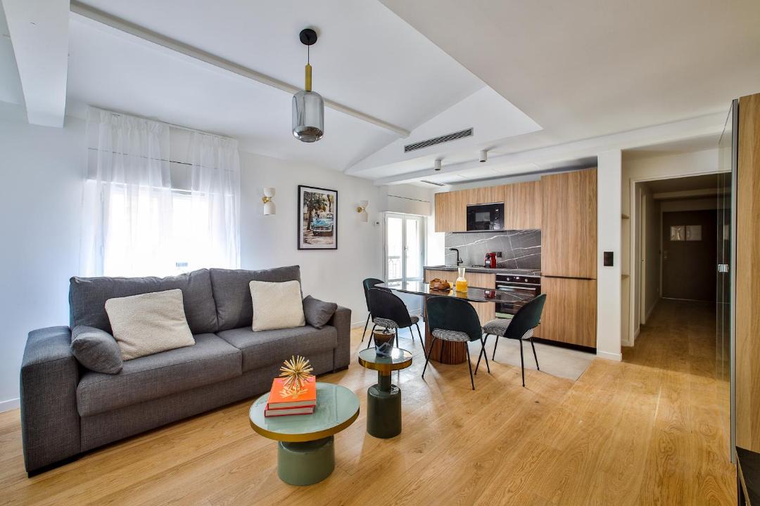 Photo of Livingroom in Madeleine