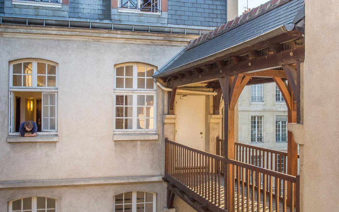 Photo of Patio Balcony in 4th Arrondissement